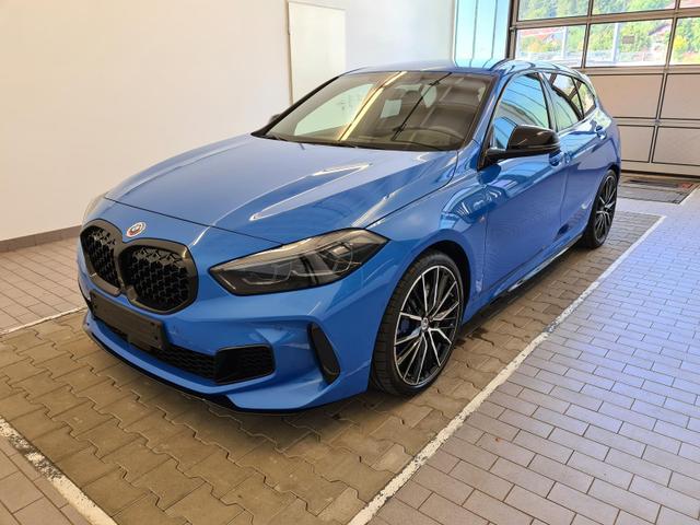 BMW M135 i xDrive LED Navi RFK Performance 19Zoll...