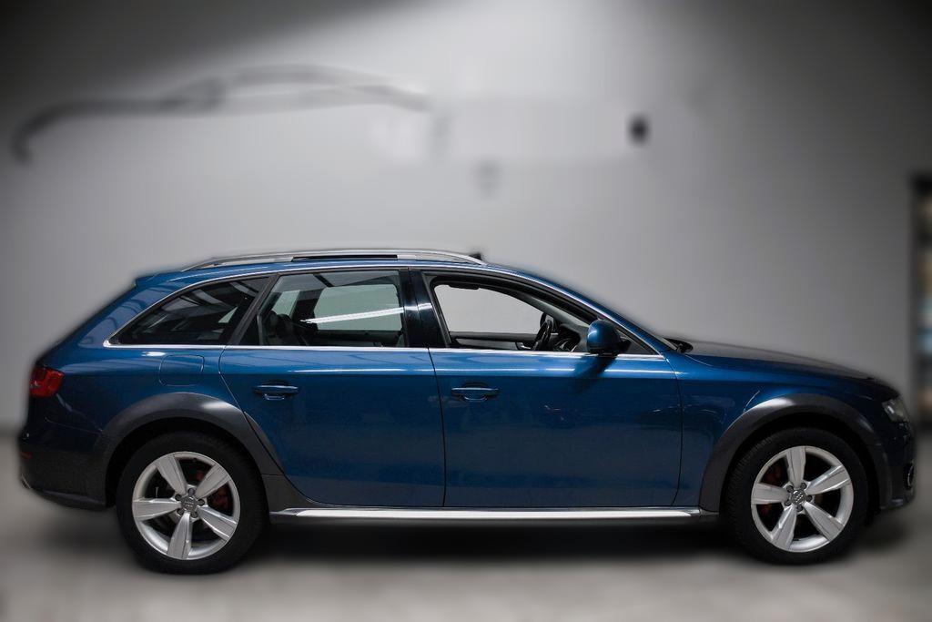 Audi A4 Allroad 3.0 TDI BiXenon Leder Pano B&O AHK