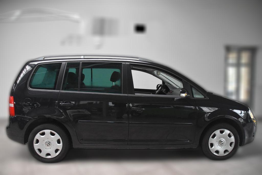Volkswagen Touran 2.0 FSI 2Z-Klimaauto Tempo PDC 2.Hand